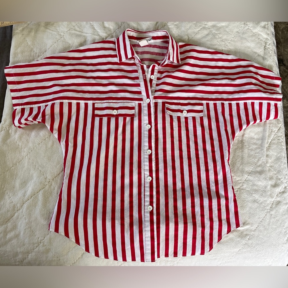 Vintage 80s Laura Mae Short Sleeve Button Front Top Size M Red Striped Rare USA